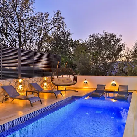 Alba, Idyllic Private Rural Villa