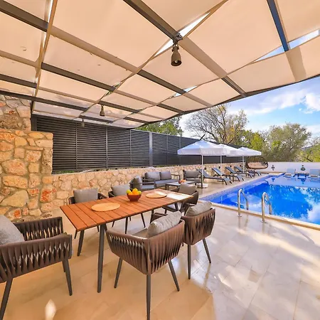 Alba, Idyllic Private Rural Villa Kas