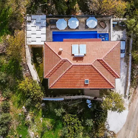 빌라 Alba, Idyllic Private Rural *